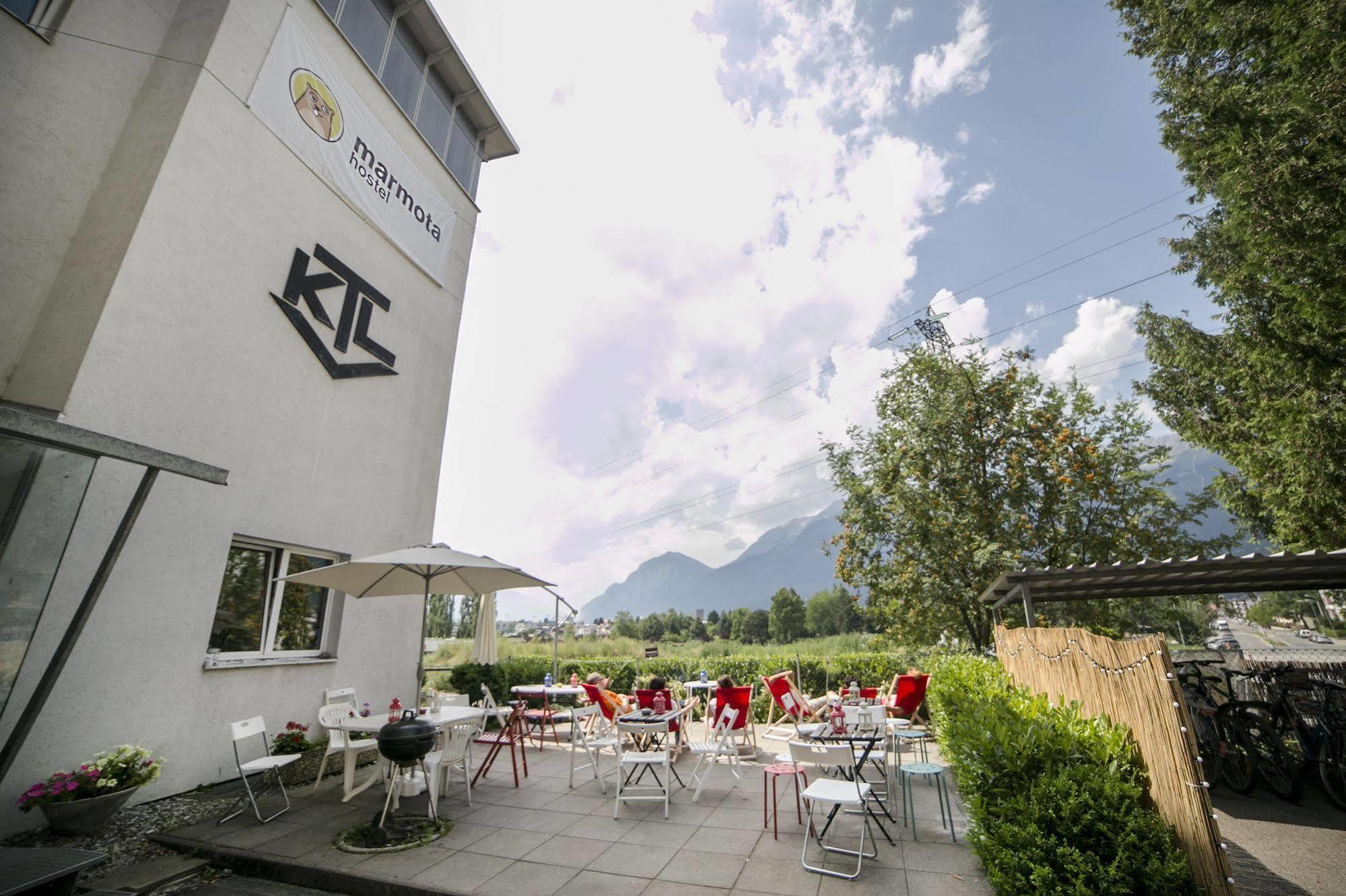 Hostel Marmota Innsbruck Exterior photo